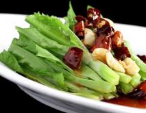 炝拌油麦菜的功效及做法