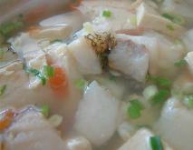 鳕鱼炖豆腐的功效及做法